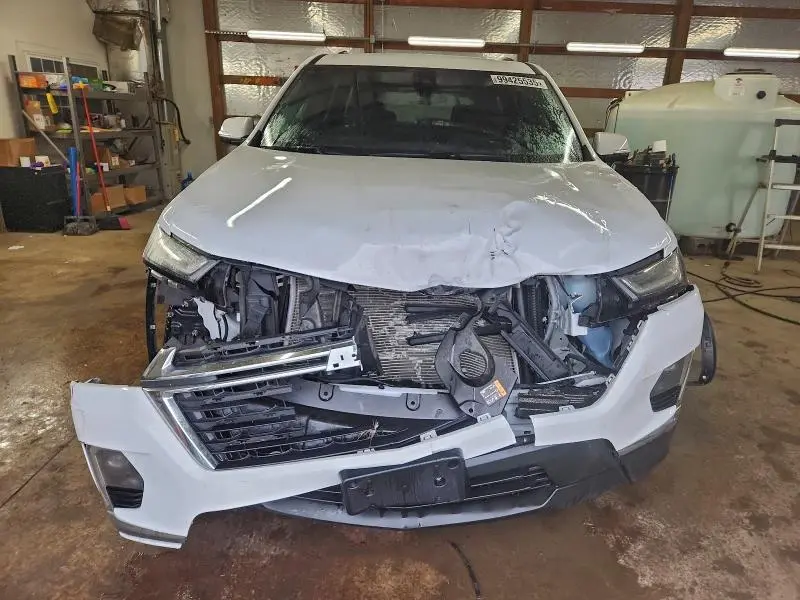 2023 CHEVROLET TRAVERSE LT  