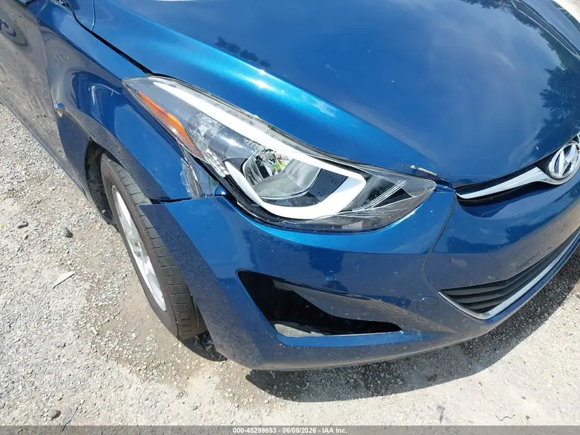 2015 HYUNDAI ELANTRA SE