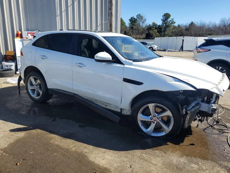 2020 JAGUAR F-PACE PREMIUM  