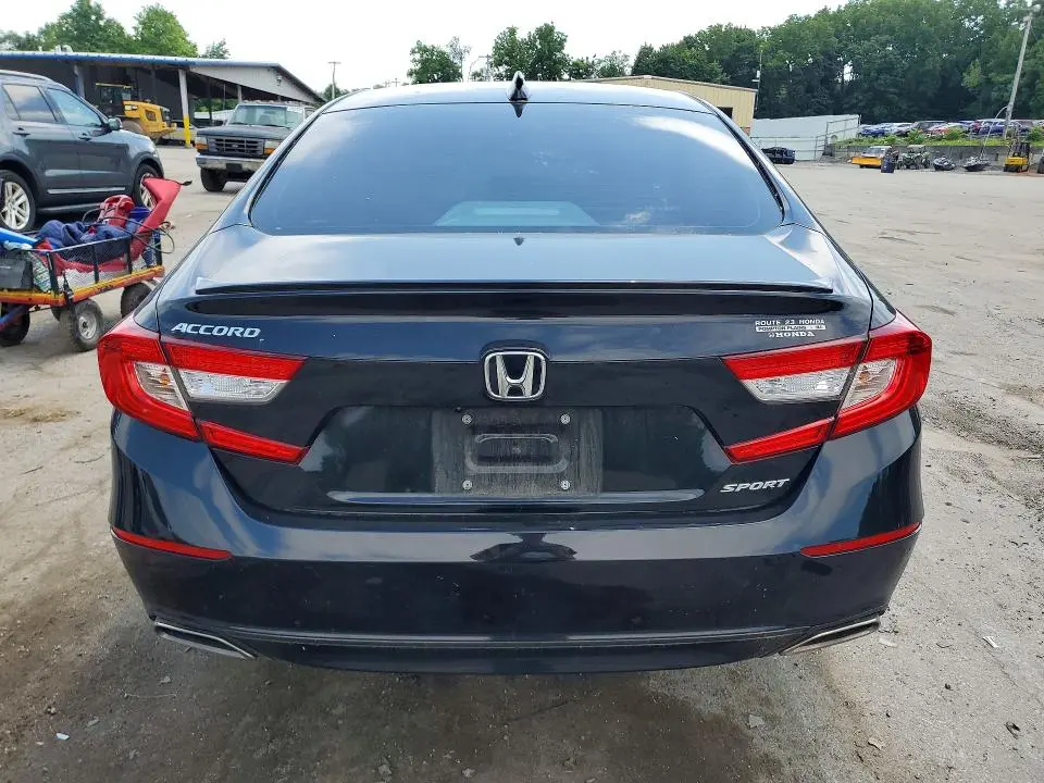 2022 HONDA ACCORD SPORT  