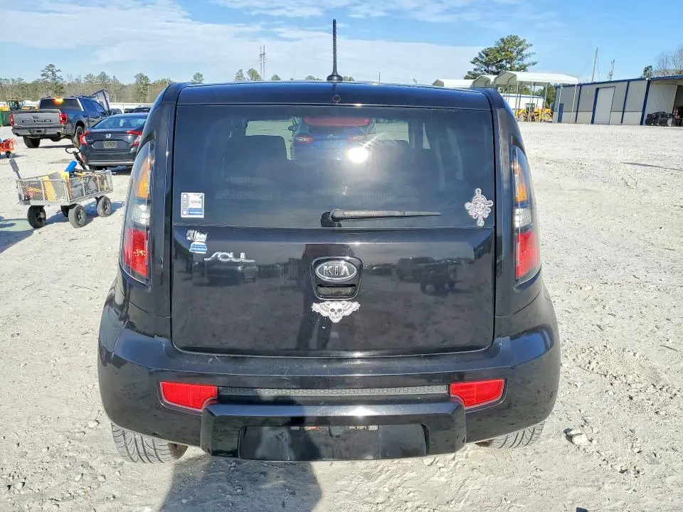 2011 KIA SOUL !  