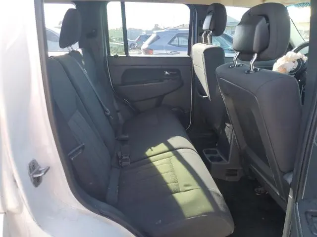 2012 JEEP LIBERTY SPORT  