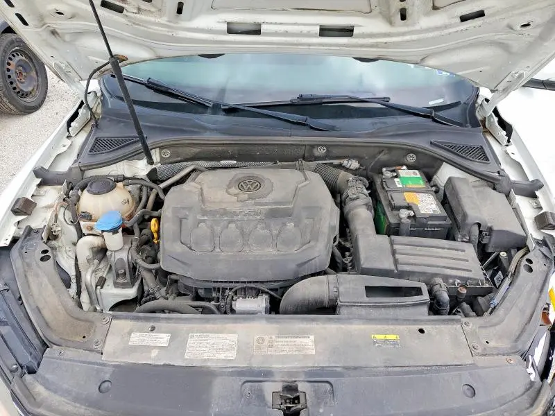 2018 VOLKSWAGEN PASSAT S  