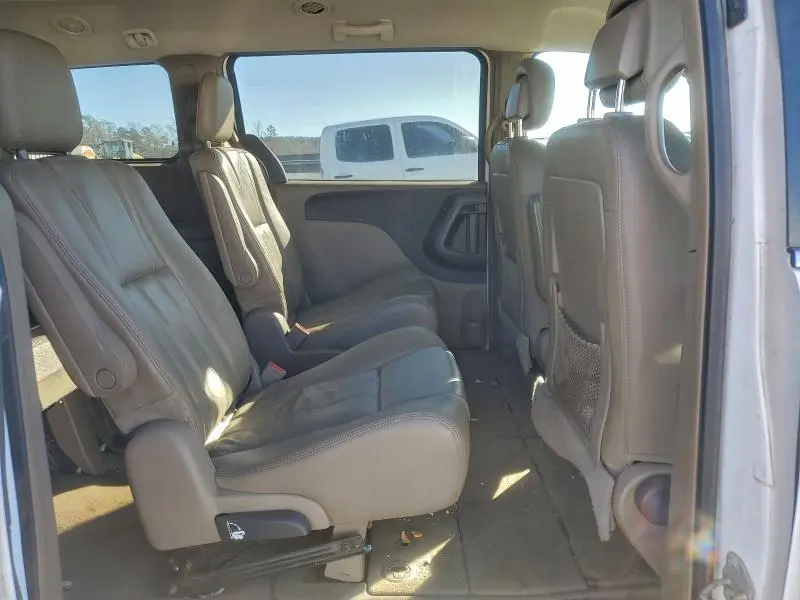 2015 CHRYSLER TOWN & COUNTRY TOURING  