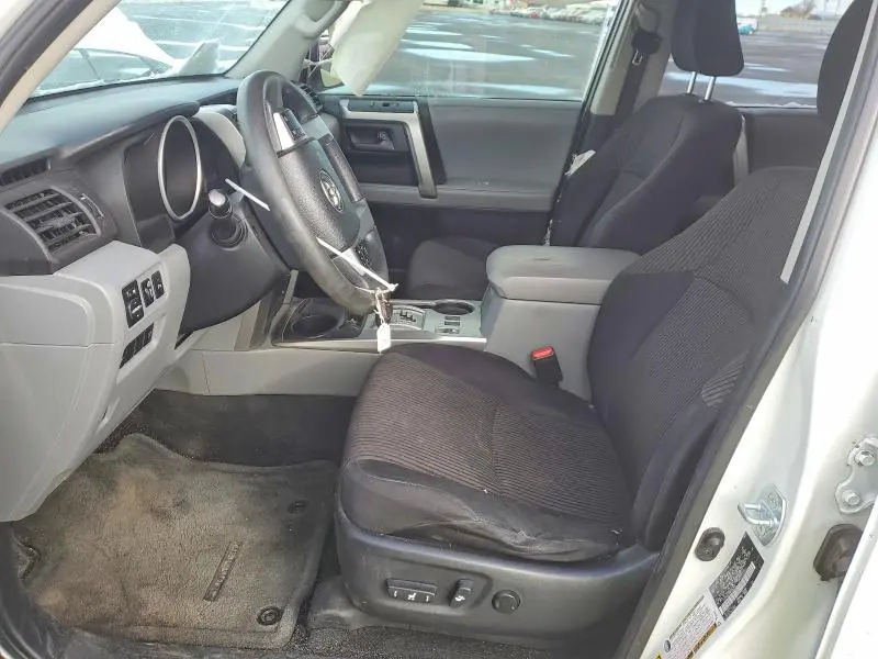 2013 TOYOTA 4RUNNER SR5  