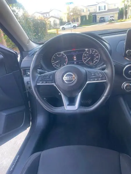 2021 NISSAN SENTRA SV  