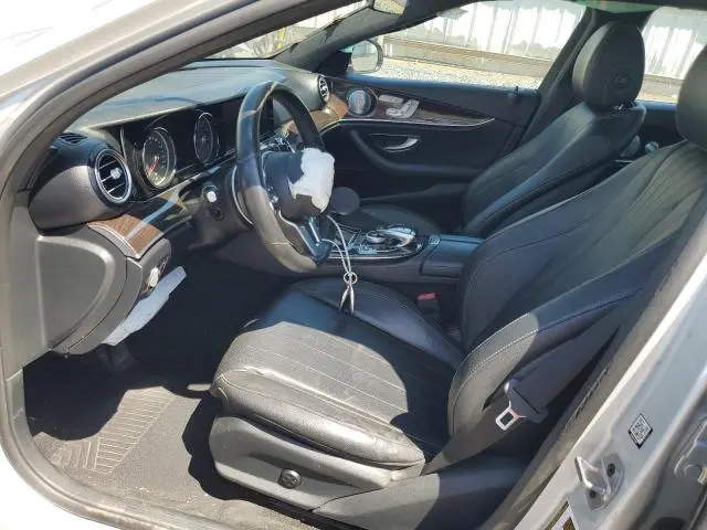 2019 MERCEDES-BENZ E 300  