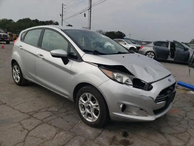 2016 FORD FIESTA SE  