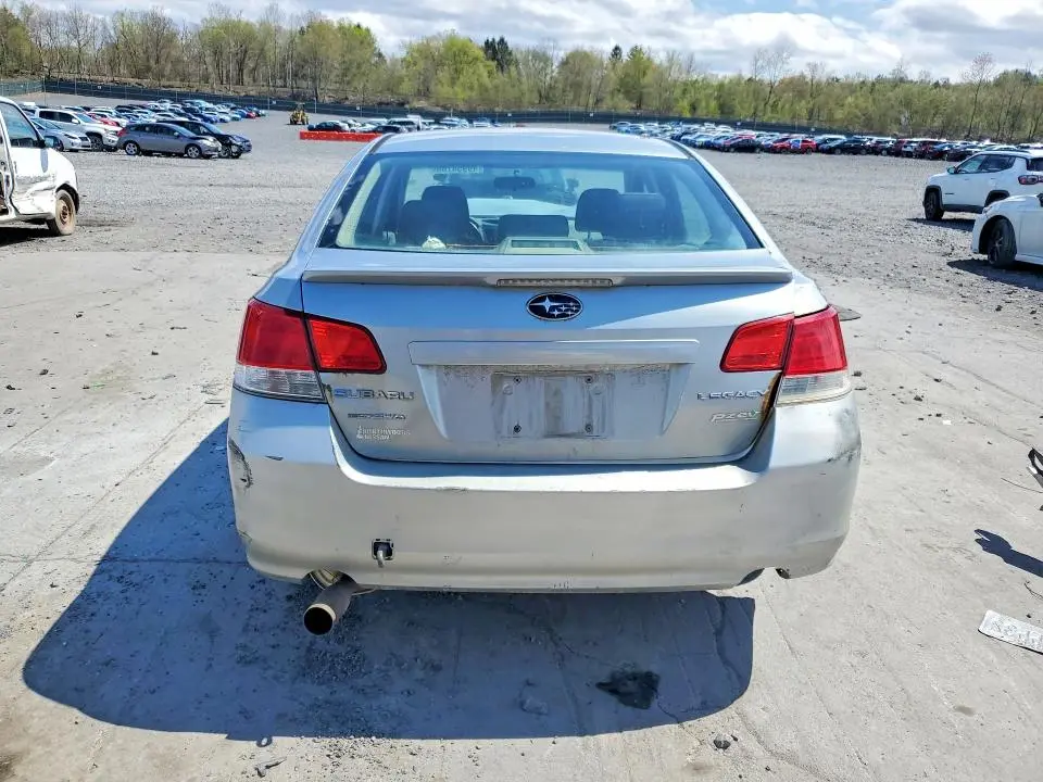 2013 SUBARU LEGACY 2.5I PREMIUM  