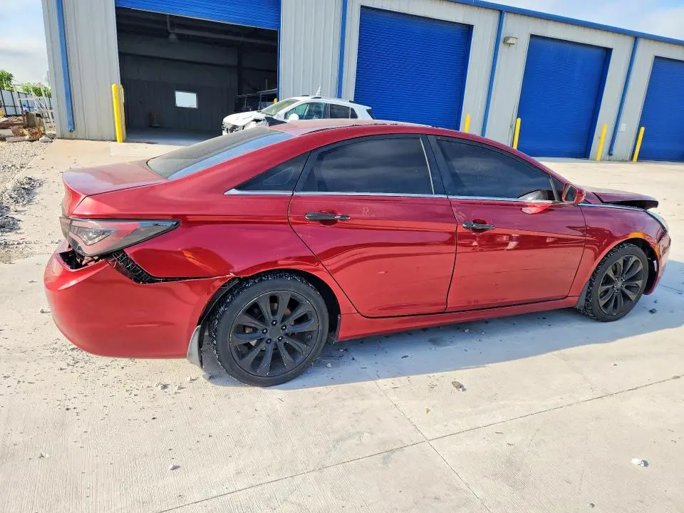 2013 HYUNDAI SONATA SE  