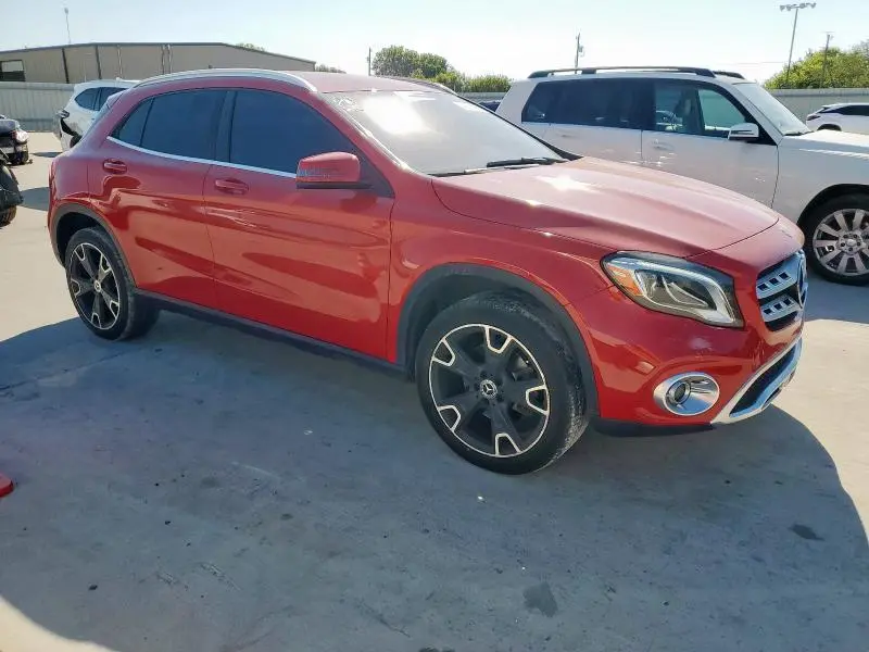 2018 MERCEDES-BENZ GLA 250  