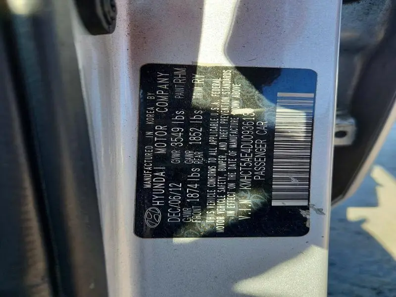 2013 HYUNDAI ACCENT GS  