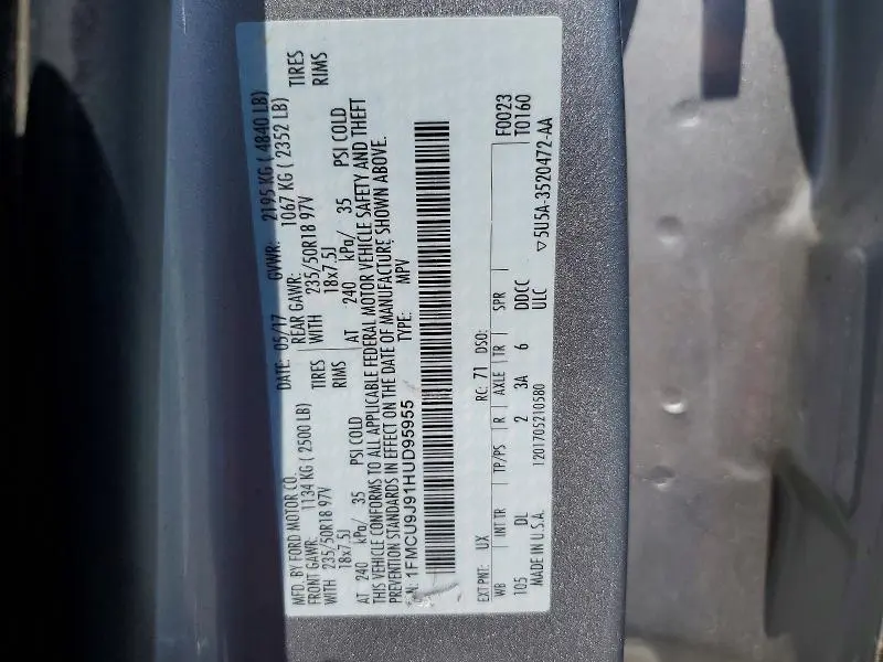 2017 FORD ESCAPE TITANIUM  