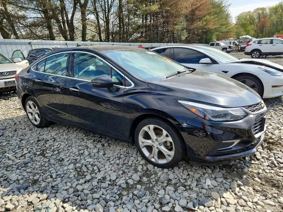 2017 CHEVROLET CRUZE PREMIER  