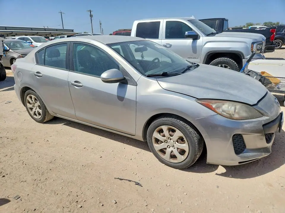 2012 MAZDA 3 I  