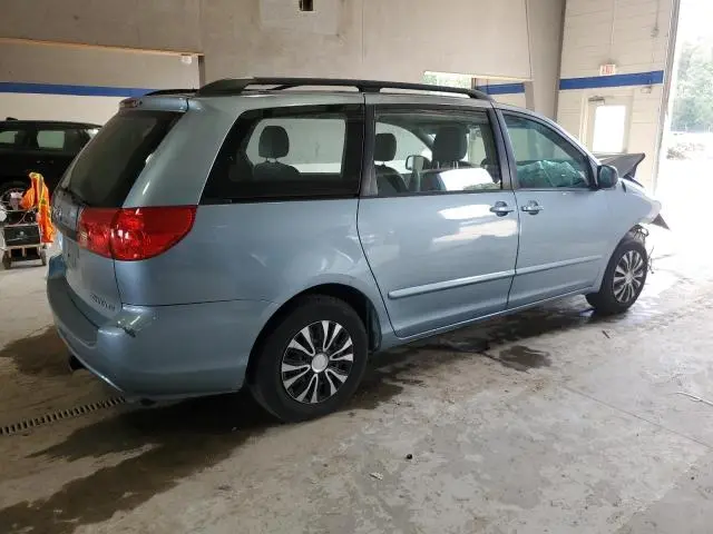 2010 TOYOTA SIENNA CE