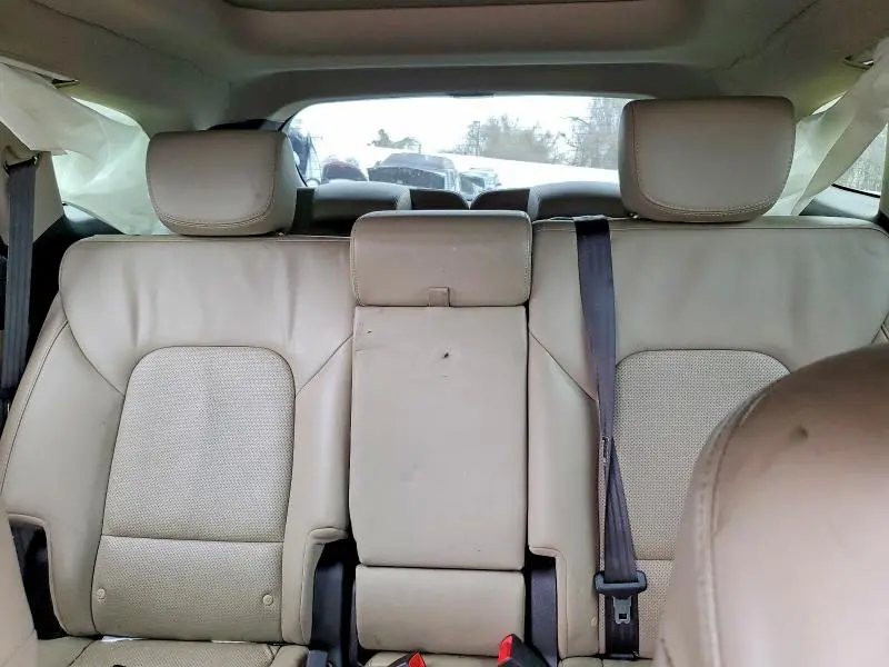 2017 HYUNDAI SANTA FE SE ULTIMATE  