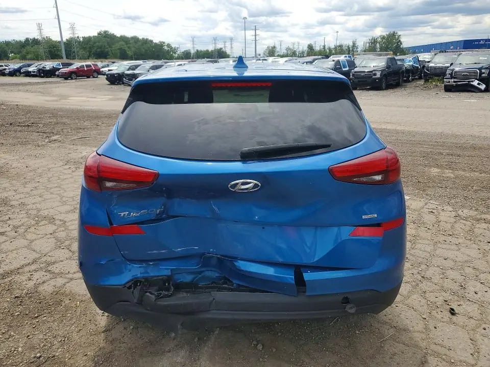 2020 HYUNDAI TUCSON SE  