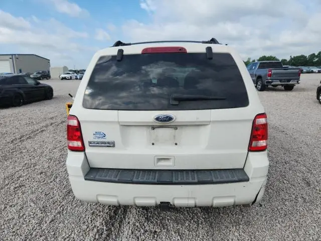 2010 FORD ESCAPE XLT  