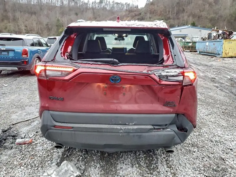 2022 TOYOTA RAV4 XLE PREMIUM  