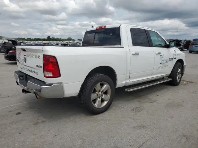 2016 RAM 1500 SLT