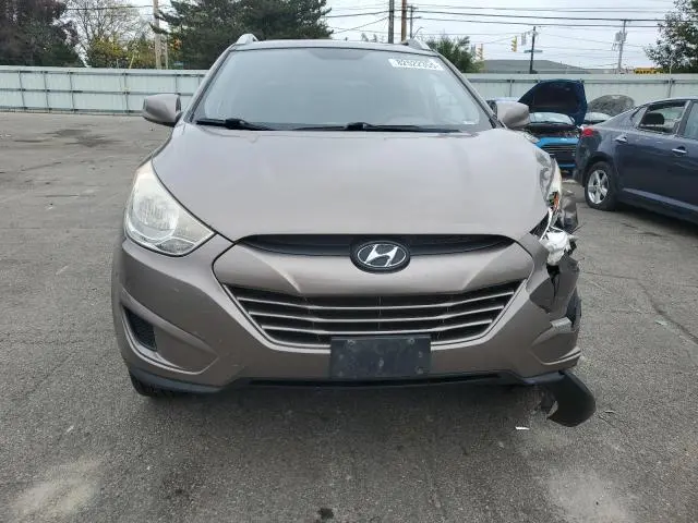 2011 HYUNDAI TUCSON GLS  