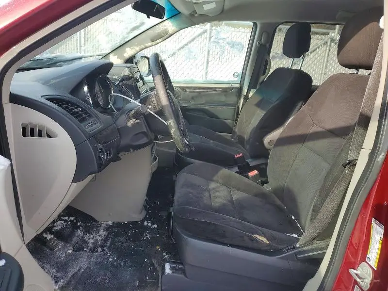 2015 DODGE GRAND CARAVAN SE  