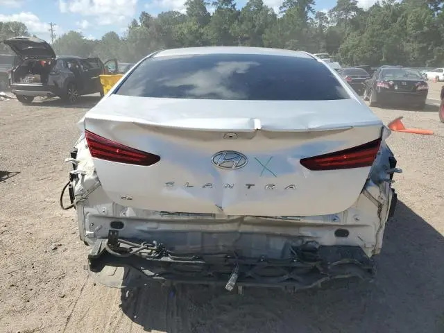 2019 HYUNDAI ELANTRA SE  
