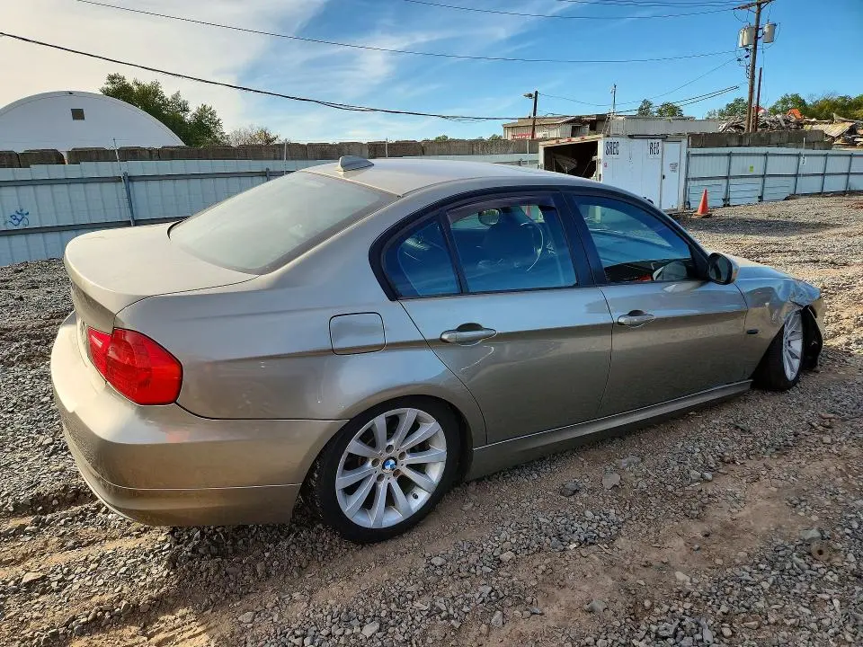 2011 BMW 328 XI  