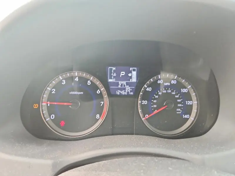 2015 HYUNDAI ACCENT GLS  
