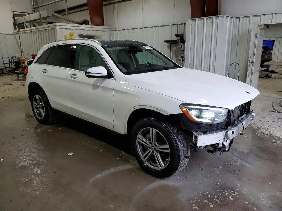 2022 MERCEDES-BENZ GLC 300 4MATIC  