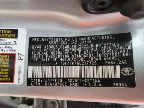 2016 TOYOTA CAMRY LE