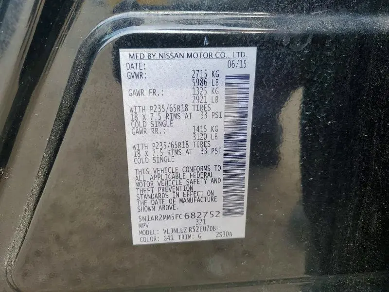 2015 NISSAN PATHFINDER SV  