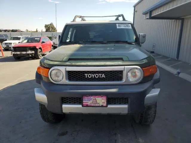 2010 TOYOTA FJ CRUISER   