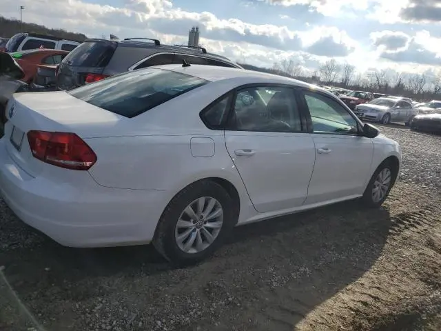 2012 VOLKSWAGEN PASSAT S  