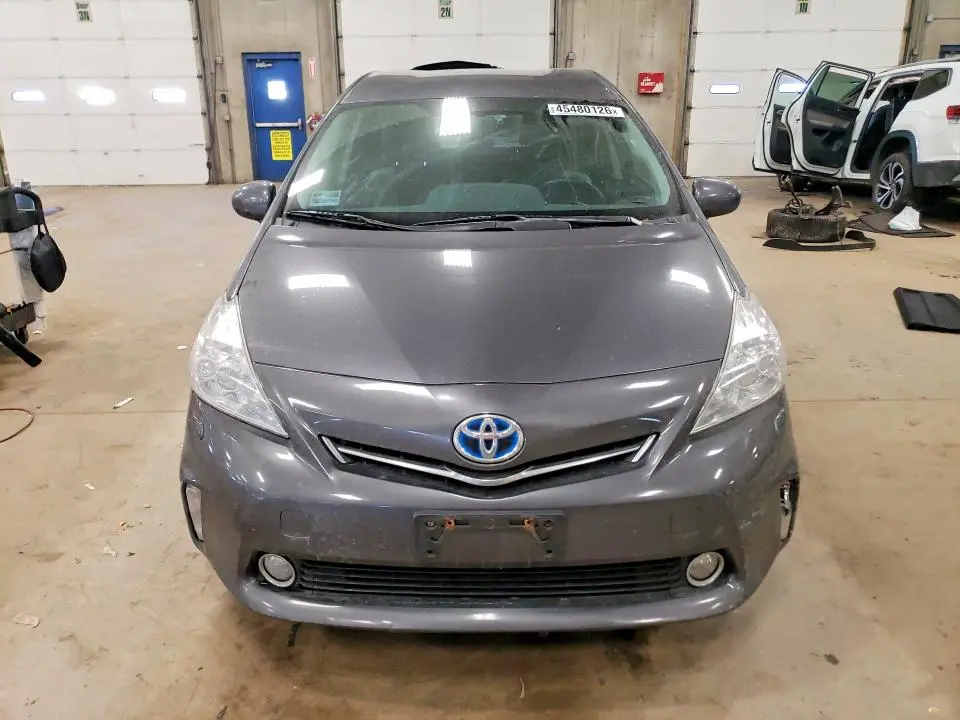 2014 TOYOTA PRIUS V FIVE  