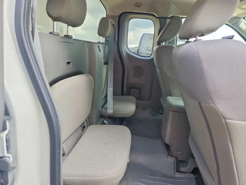 2019 NISSAN FRONTIER S  