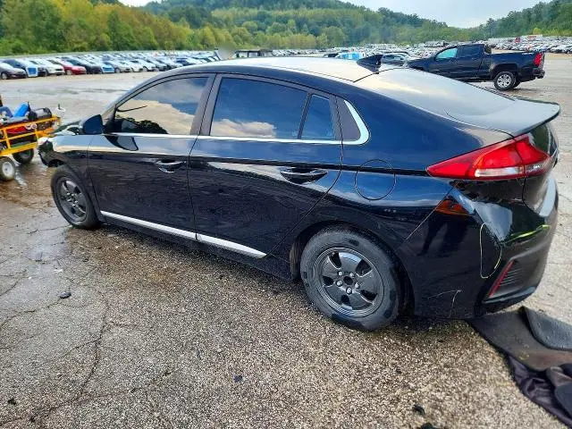 2022 HYUNDAI IONIQ SE  