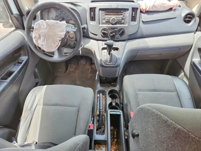 2017 NISSAN NV200 S  