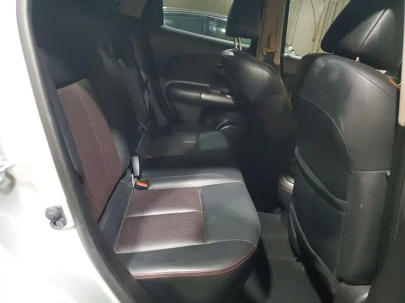 2016 NISSAN JUKE SL  