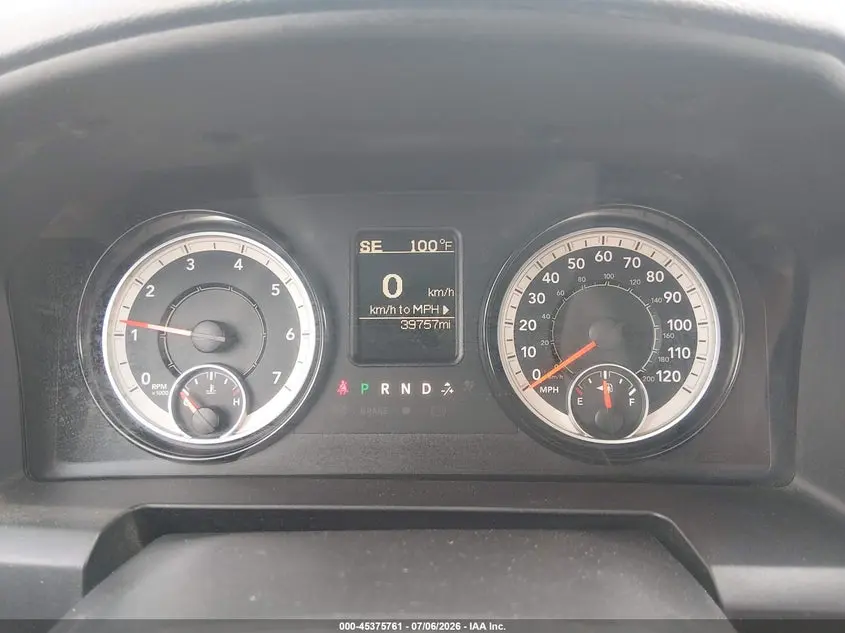 2017 RAM 1500 TRADESMAN  4X2 8' BOX