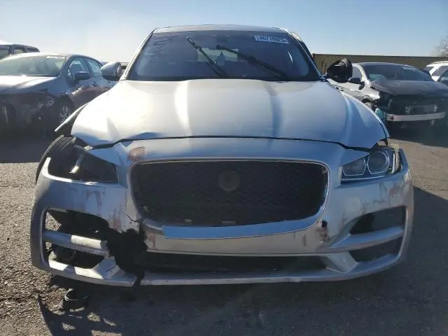 2018 JAGUAR F-PACE PREMIUM  
