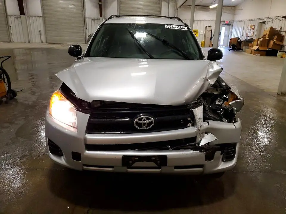 2011 TOYOTA RAV4 BASE  