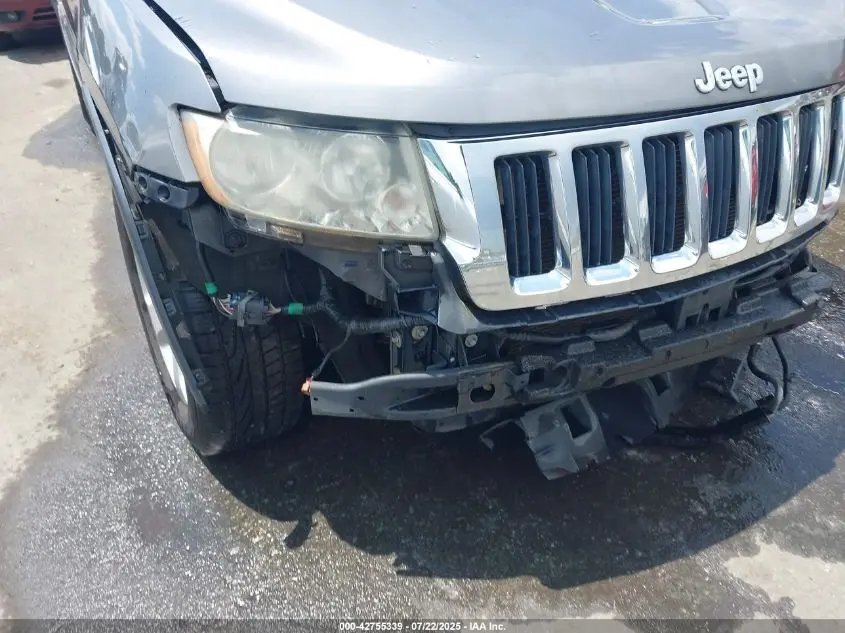 2013 JEEP GRAND CHEROKEE LAREDO