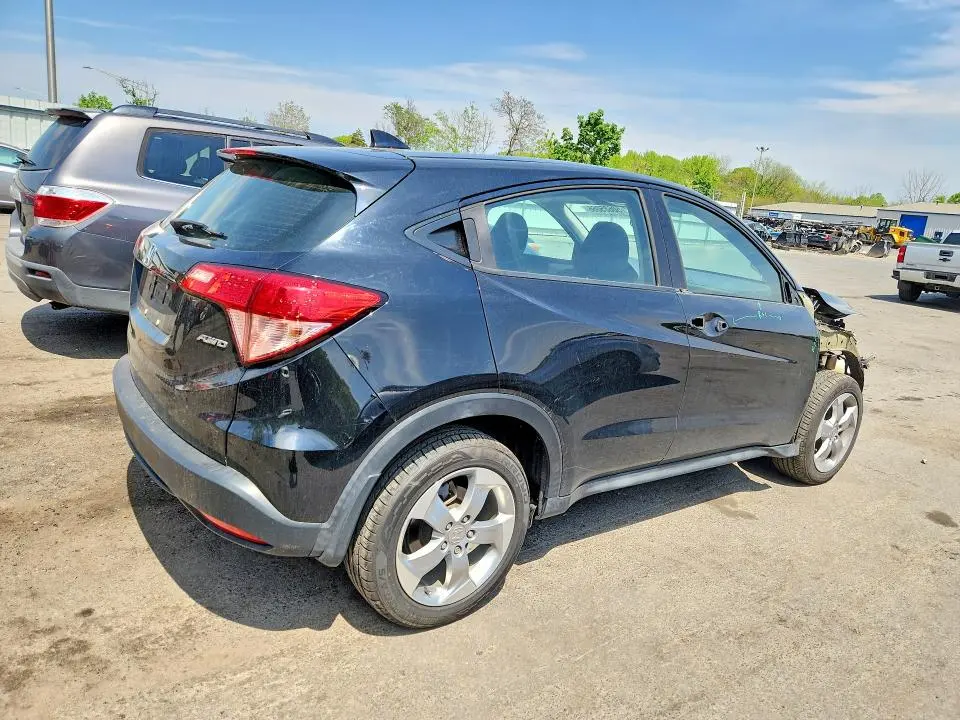 2018 HONDA HR-V LX  