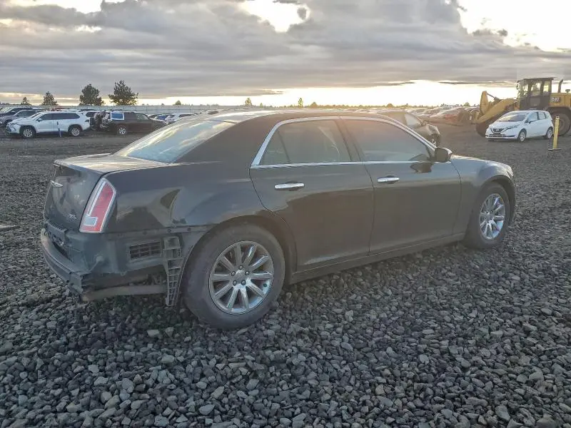 2013 CHRYSLER 300C   
