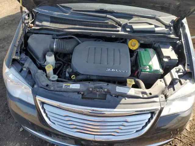 2014 CHRYSLER TOWN & COUNTRY TOURING L  