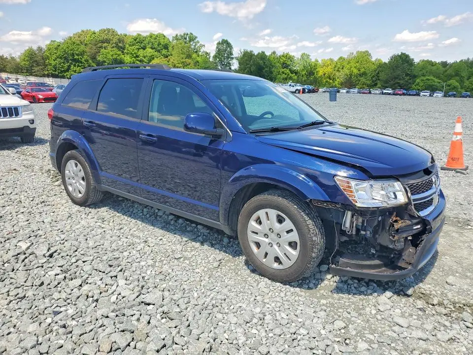 2019 DODGE JOURNEY SE  