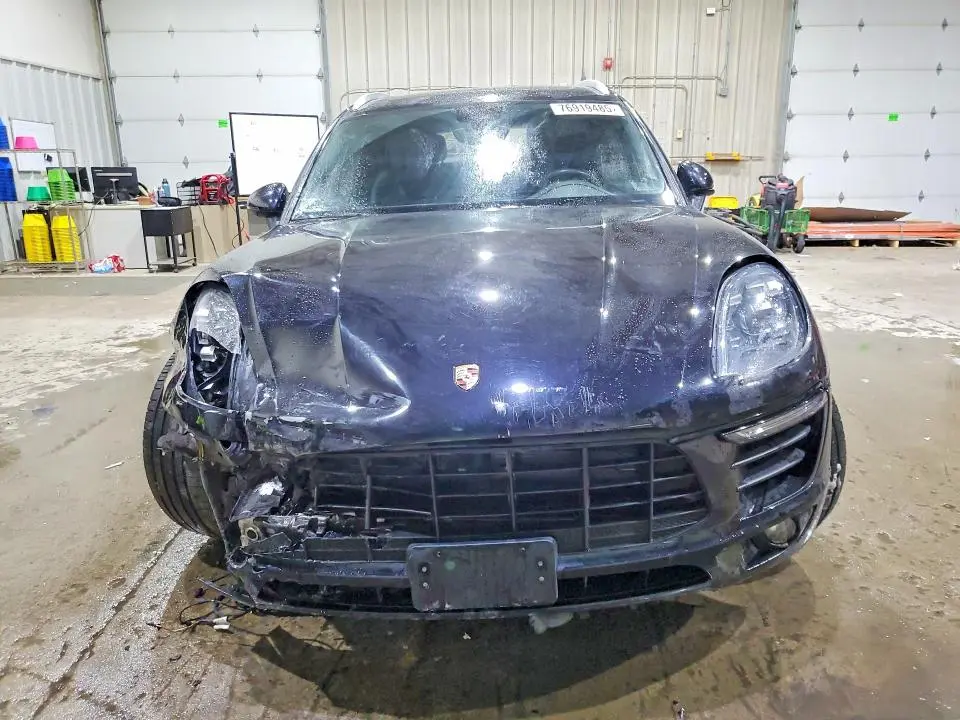 2018 PORSCHE MACAN S  