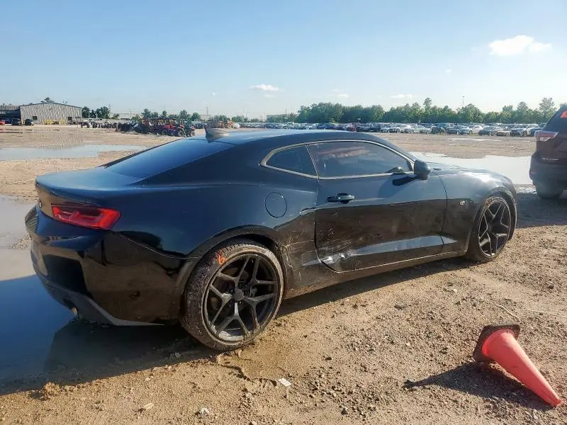 2017 CHEVROLET CAMARO LT  
